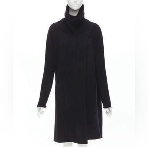 THE ROW KIRSI CASHMERE TURTLENECK SWEATER TUNIC IN BLACK